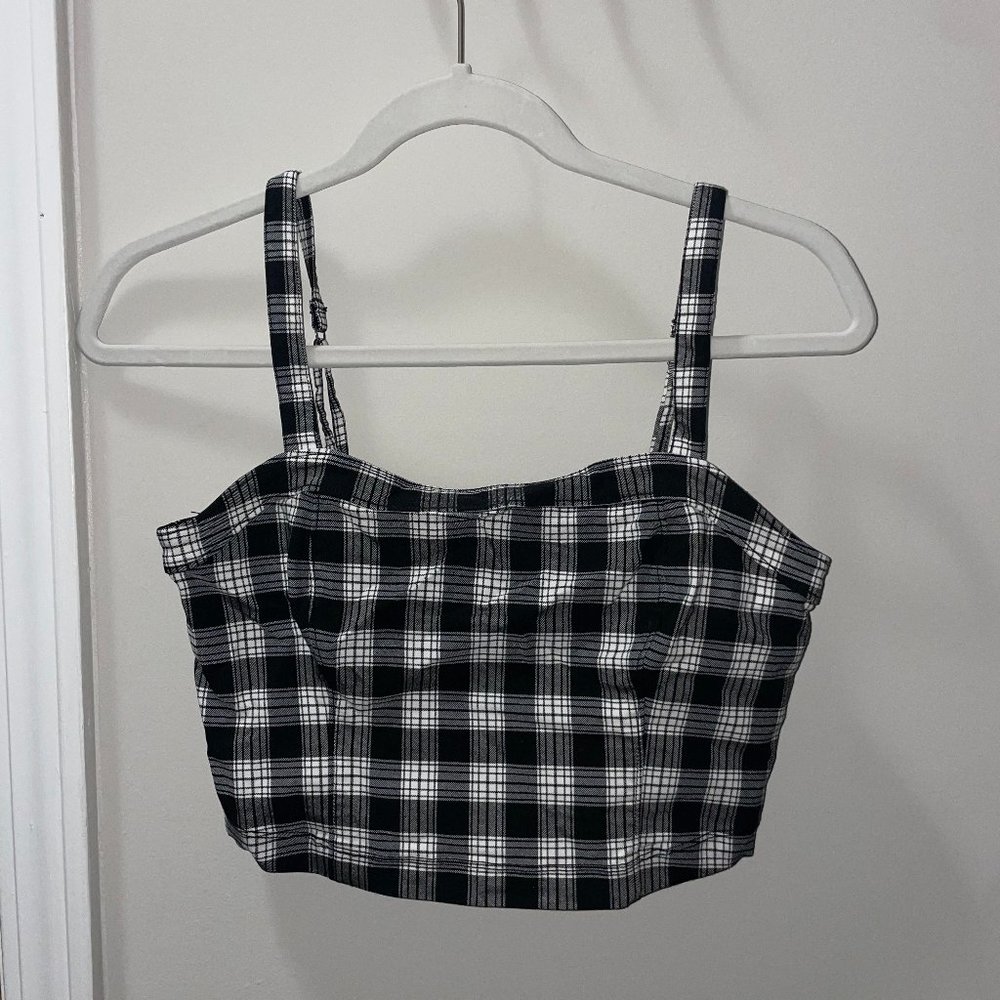 Hollister Crop or Bralette